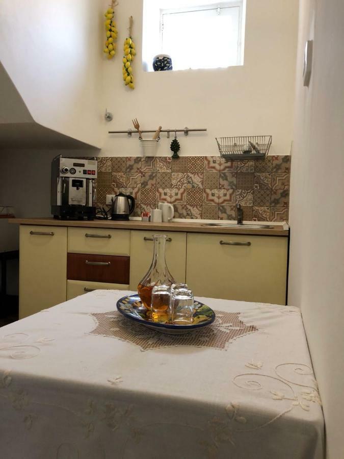 拉盖尔迪奥拉安吉拉尼诺住宿加早餐旅馆 陶尔米纳 外观 照片